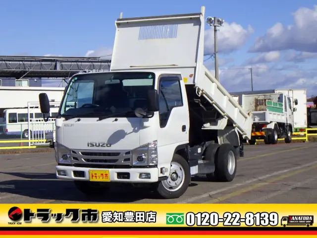 いすゞ エルフ 2RG-NKR88AD(2WD)の写真1