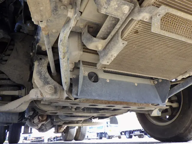 いすゞ エルフ 2RG-NKR88AD(2WD)の写真27