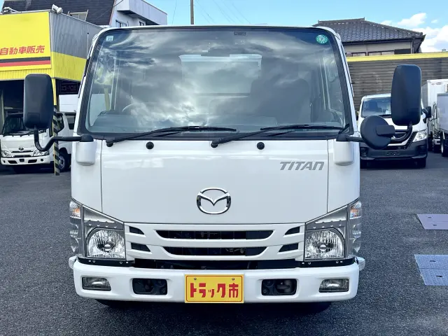 マツダ タイタン TRG-LHR85AN(2WD)の写真2