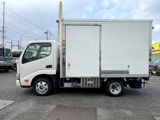 トヨタ ダイナ 2DG-GDY231(2WD)の写真3