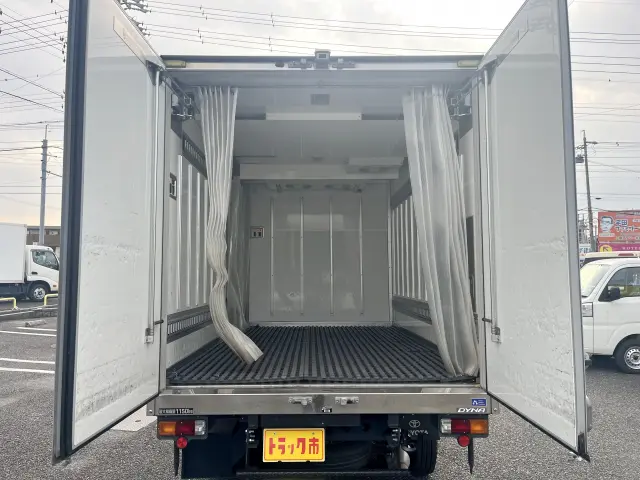 トヨタ ダイナ 2DG-GDY231(2WD)の写真8