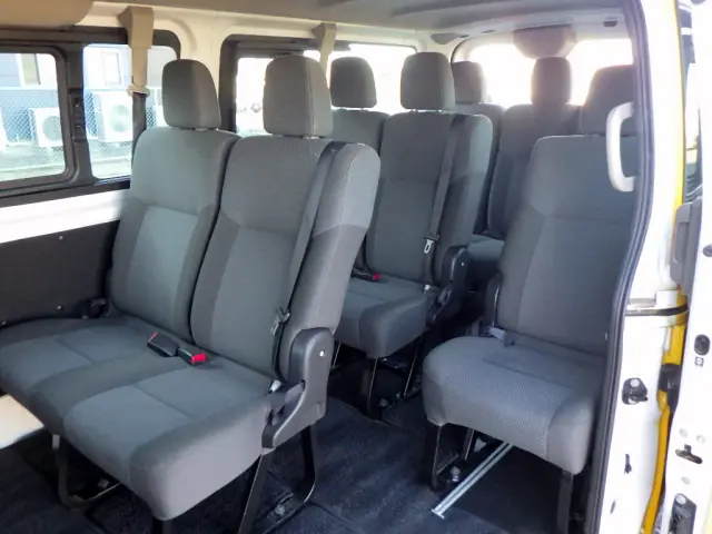 日産 キャラバン CBA-KS2E26(2WD)の写真9