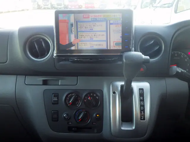 日産 キャラバン CBA-KS2E26(2WD)の写真18