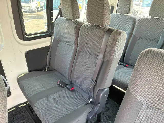 日産 キャラバン CBA-KS2E26(2WD)の写真9
