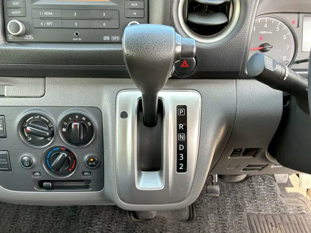 日産 キャラバン CBA-KS2E26(2WD)の写真19