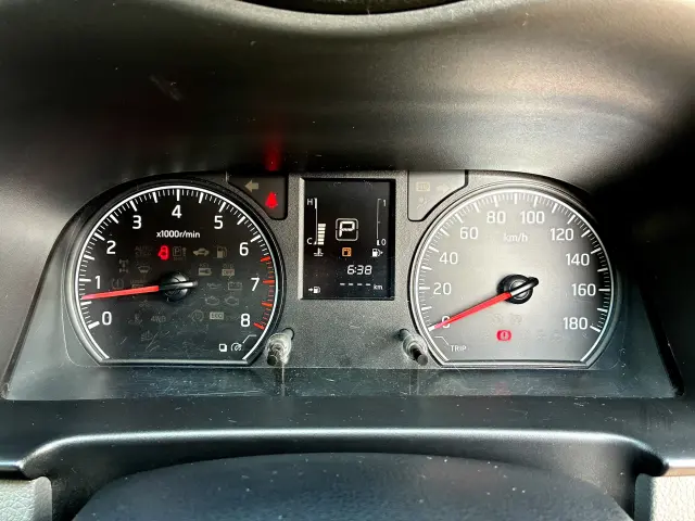 日産 キャラバン CBA-KS2E26(2WD)の写真30