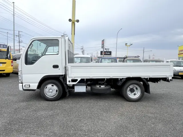 いすゞ エルフ TPG-NJR85A(2WD)の写真3