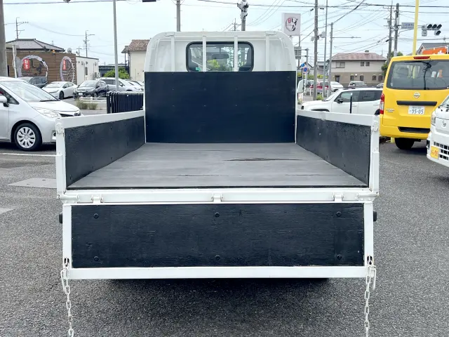 いすゞ エルフ TPG-NJR85A(2WD)の写真6