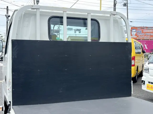 いすゞ エルフ TPG-NJR85A(2WD)の写真11