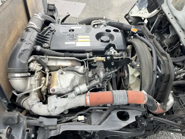 いすゞ エルフ TPG-NJR85A(2WD)の写真31