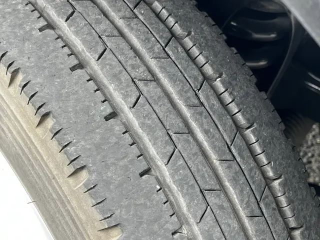 いすゞ エルフ TPG-NJR85A(2WD)の写真40