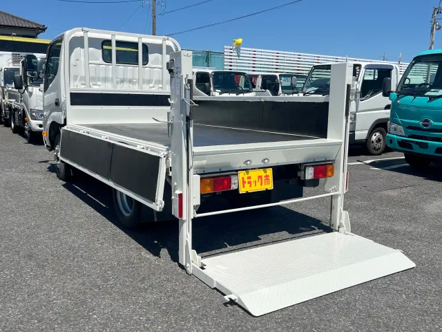 トヨタ ダイナ TKG-XZC605(2WD)の写真7