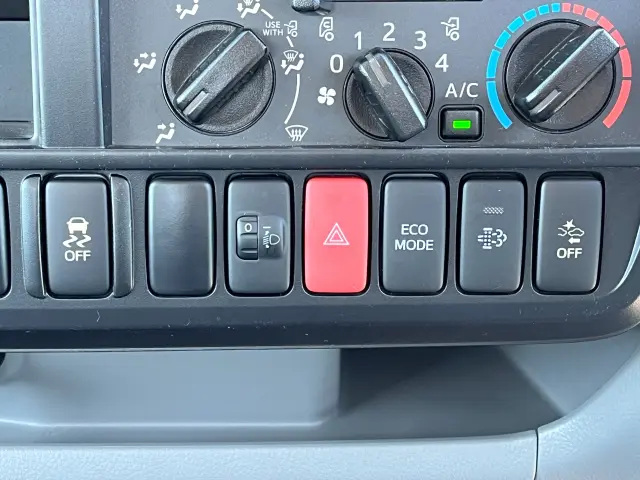 トヨタ ダイナ TKG-XZC605(2WD)の写真23