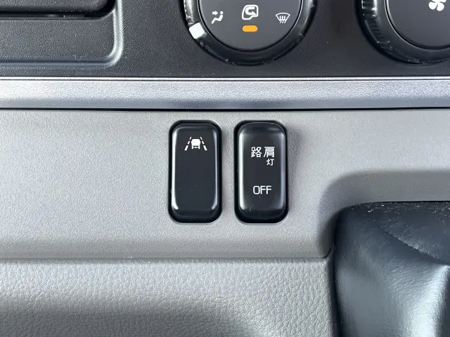 三菱 キャンター TPG-FBA20(2WD)の写真22