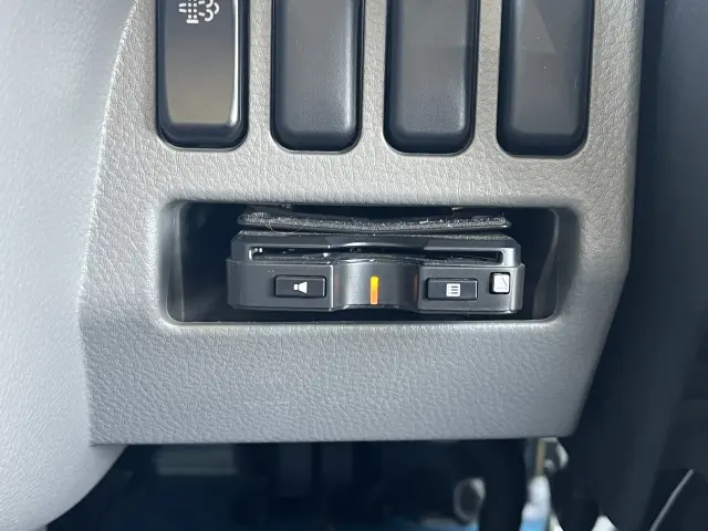 三菱 キャンター TPG-FBA20(2WD)の写真24