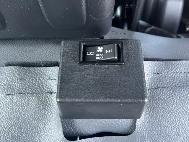 三菱 キャンター TPG-FBA20(2WD)の写真30