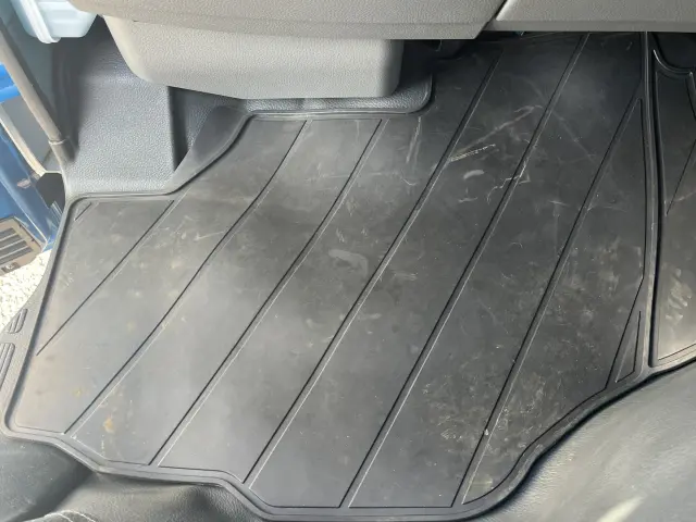 三菱 キャンター TPG-FBA20(2WD)の写真31