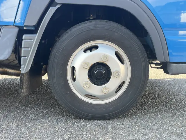 三菱 キャンター TPG-FBA20(2WD)の写真40