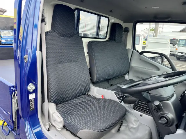 日野 デュトロ 2RG-XZU605M(2WD)の写真13