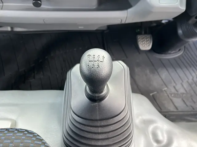 日野 デュトロ 2RG-XZU605M(2WD)の写真16