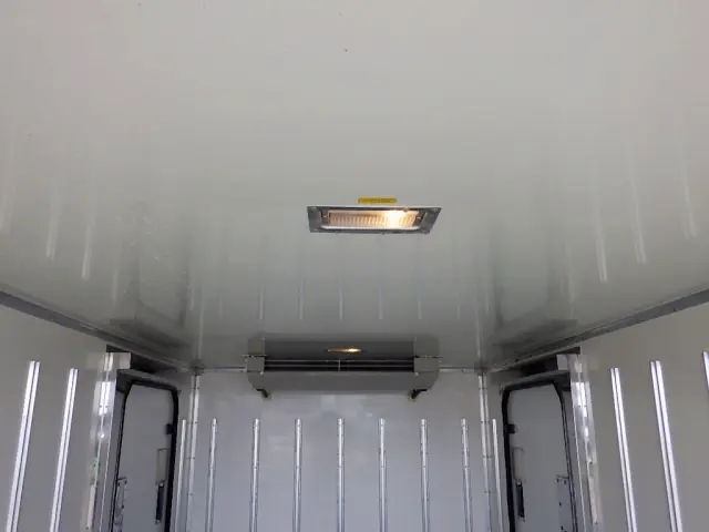 トヨタ ダイナ TKG-XZU645(2WD)の写真9