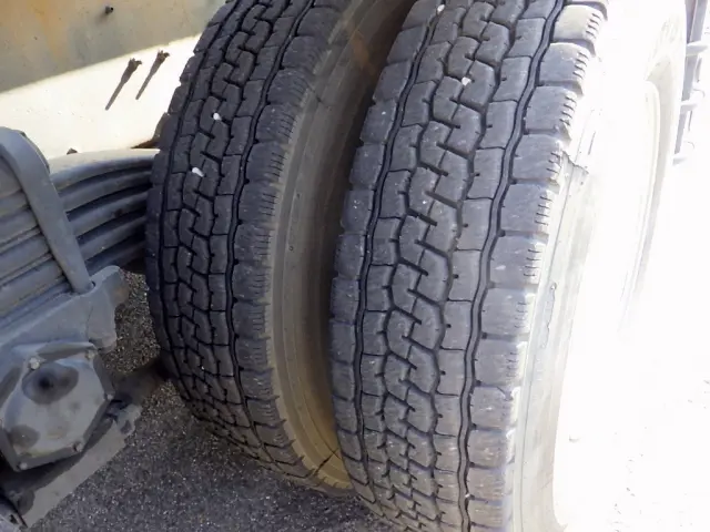 ＵＤ クオン QKG-CW5YL(6x4)の写真22