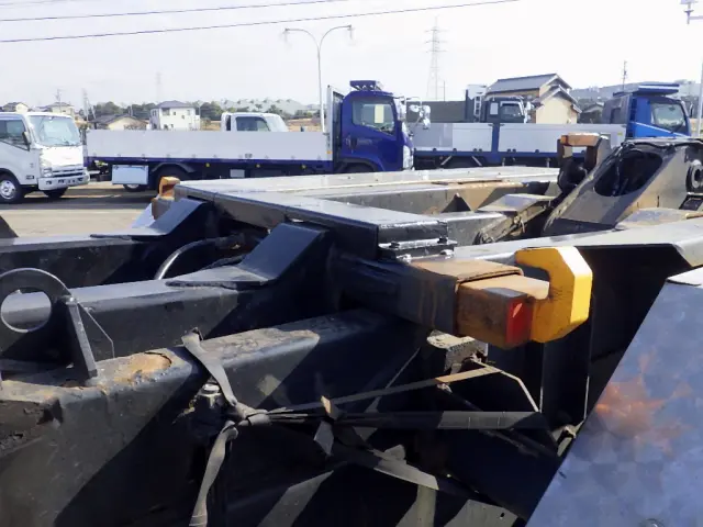 ＵＤ クオン QKG-CW5YL(6x4)の写真34