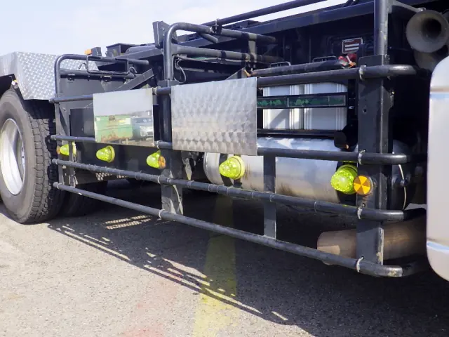 ＵＤ クオン QKG-CW5YL(6x4)の写真37