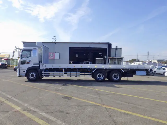 ＵＤ クオン 2RG-CD5FA(6x2)の写真4