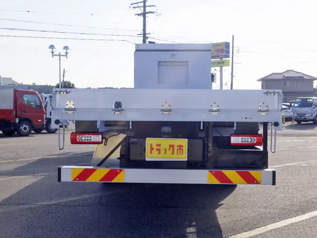 ＵＤ クオン 2RG-CD5FA(6x2)の写真6