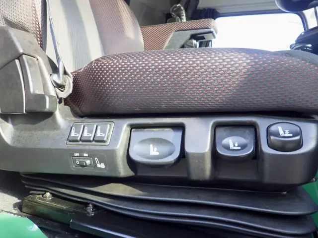 ＵＤ クオン 2RG-CD5FA(6x2)の写真30