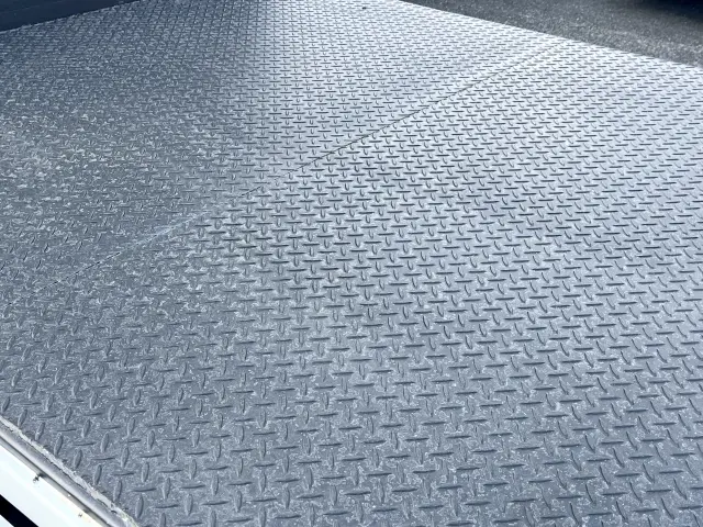 いすゞ エルフ TKG-NHS85A(4WD)の写真10