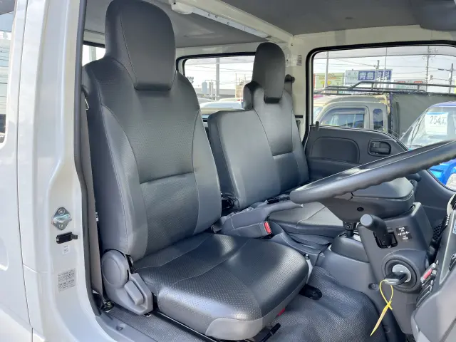 いすゞ エルフ TKG-NHS85A(4WD)の写真18