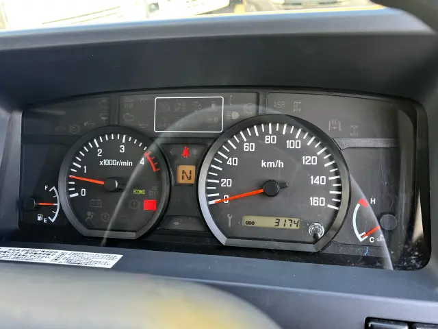 いすゞ エルフ TKG-NHS85A(4WD)の写真33