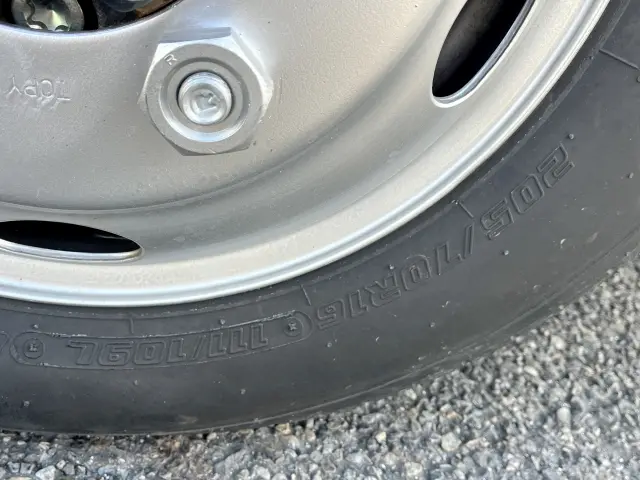 いすゞ エルフ TKG-NHS85A(4WD)の写真41