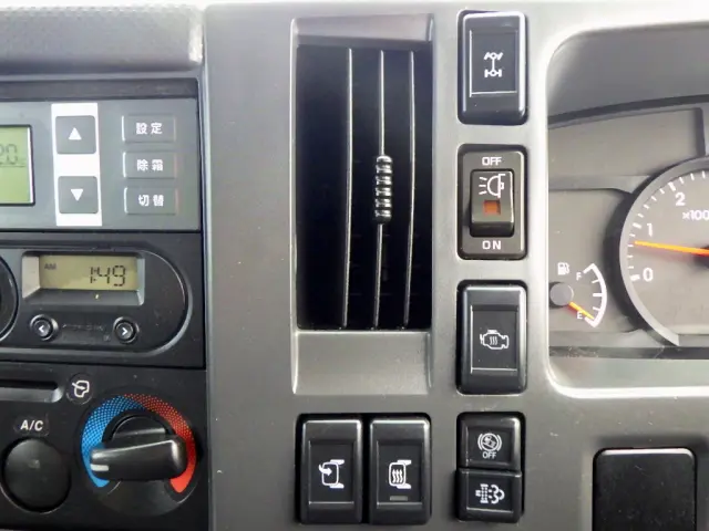 いすゞ エルフ 2PG-NMS88AN(4WD)の写真19