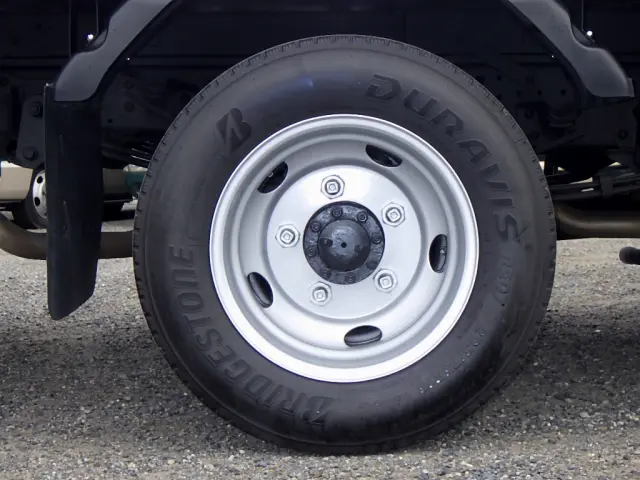 いすゞ エルフ 2PG-NMS88AN(4WD)の写真21