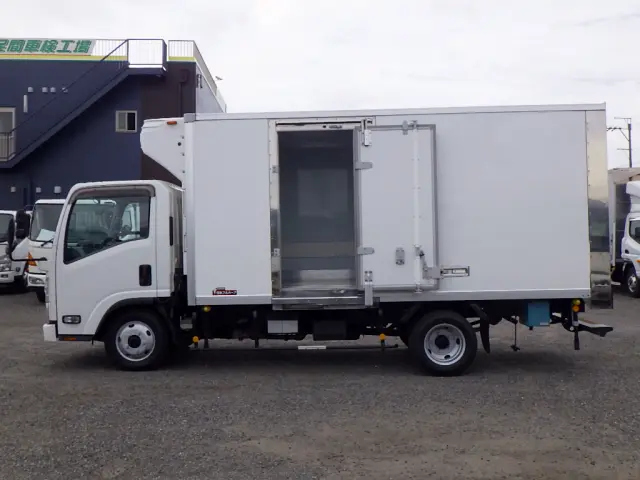 いすゞ エルフ 2PG-NMS88AN(4WD)の写真29