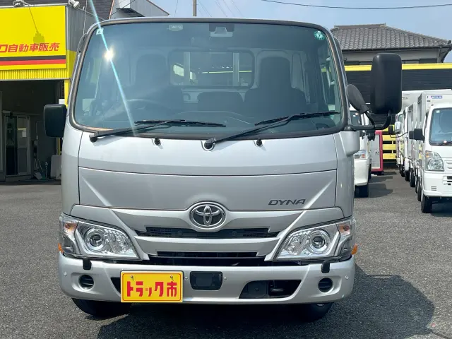 トヨタ ダイナ 2PG-GDY281(4WD)の写真2