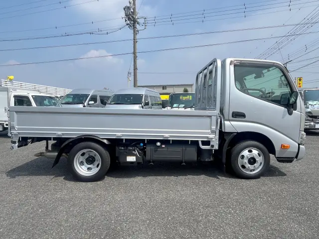 トヨタ ダイナ 2PG-GDY281(4WD)の写真4
