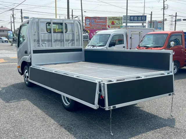 トヨタ ダイナ 2PG-GDY281(4WD)の写真7