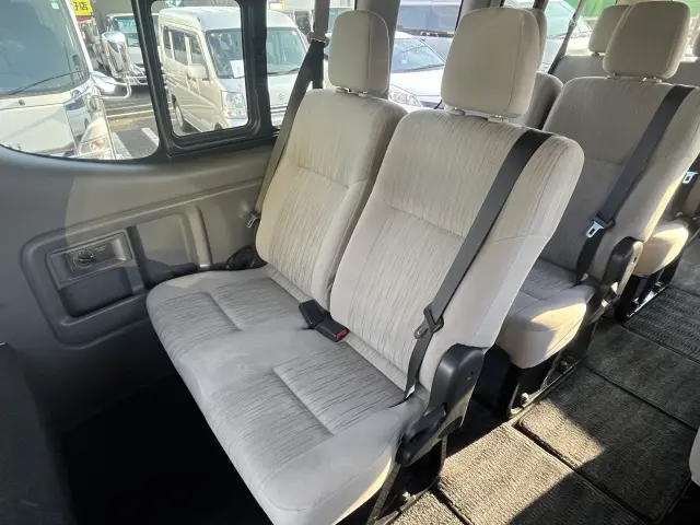 日産 キャラバン CBF-DS8E26(4WD)の写真8
