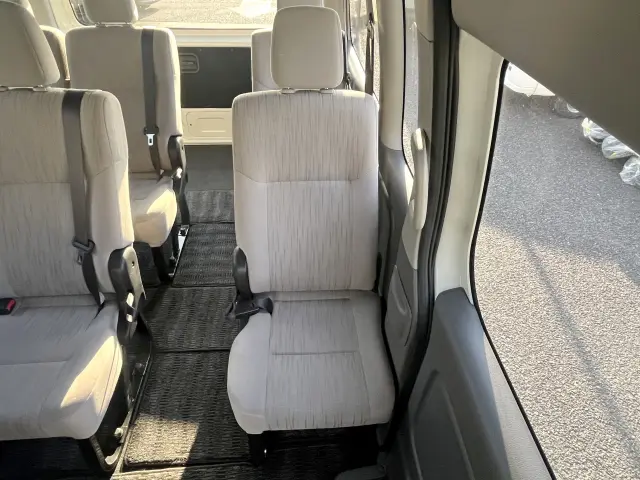 日産 キャラバン CBF-DS8E26(4WD)の写真12