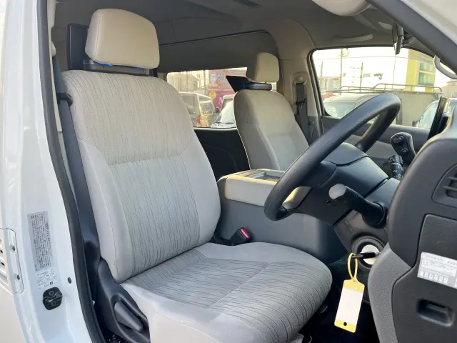 日産 キャラバン CBF-DS8E26(4WD)の写真15
