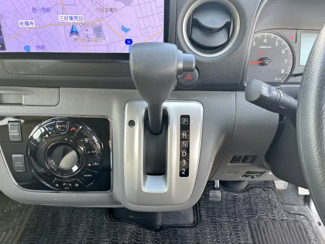 日産 キャラバン CBF-DS8E26(4WD)の写真18