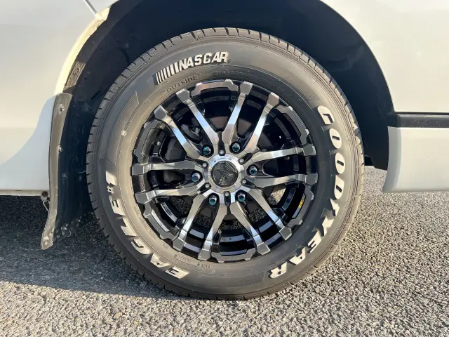 日産 キャラバン CBF-DS8E26(4WD)の写真42