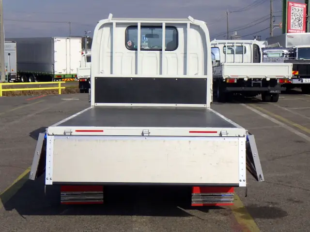 いすゞ エルフ 2RG-NHS88A(4WD)の写真7