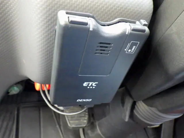 いすゞ エルフ 2RG-NHS88A(4WD)の写真17