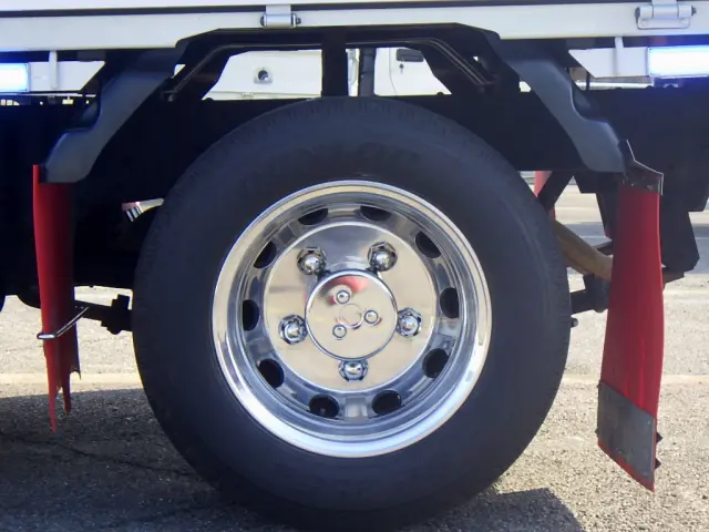 いすゞ エルフ 2RG-NHS88A(4WD)の写真20