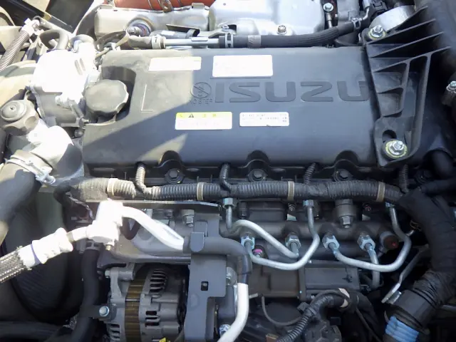 いすゞ エルフ 2RG-NHS88A(4WD)の写真23